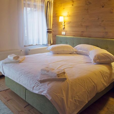 Samedru Hotel Măgura Стая снимка