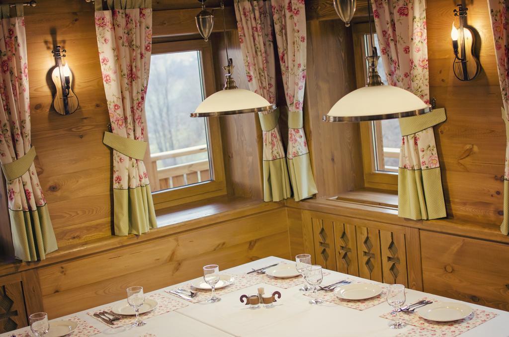 Samedru Hotel Măgura Екстериор снимка