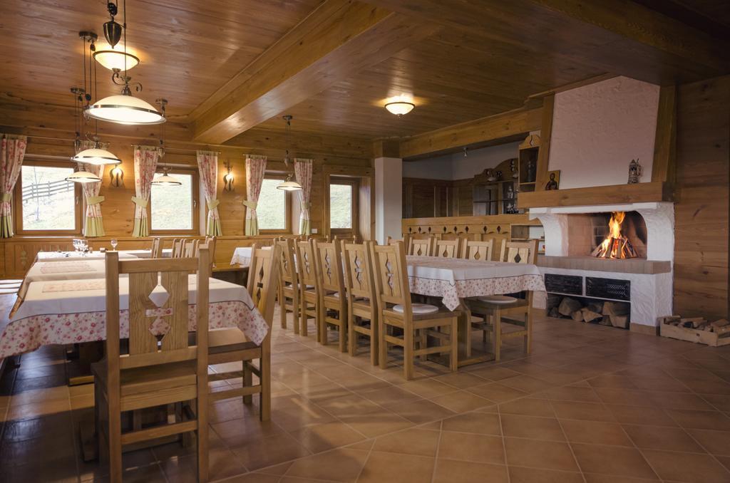 Samedru Hotel Măgura Екстериор снимка
